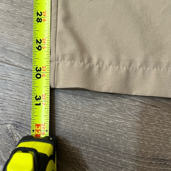 Adidas Tan Golf Athletic Chino Pants Classic Style Men’s 44 stretch button waist - Picture 7 of 16